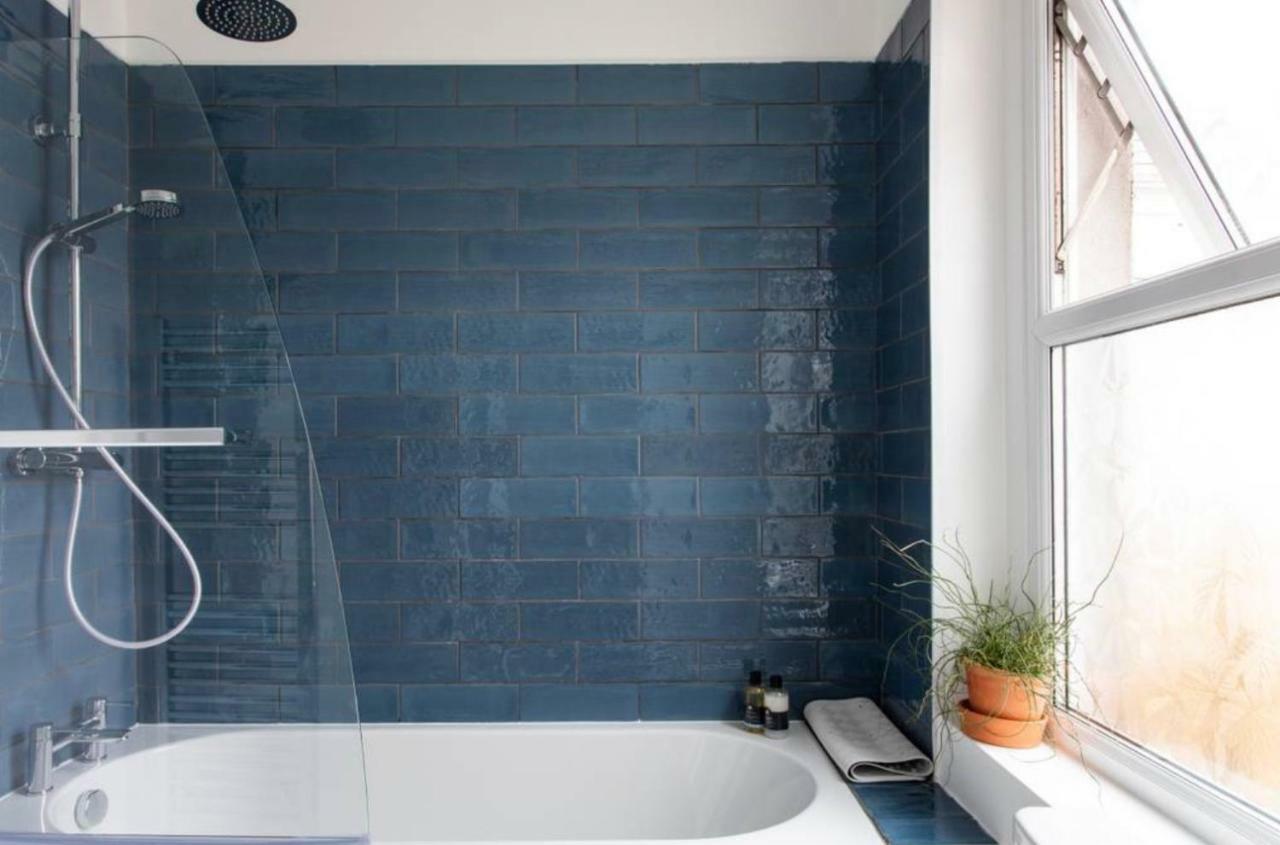 Beautiful Two Bed Mumbles Flat - With Parking Space Luaran gambar